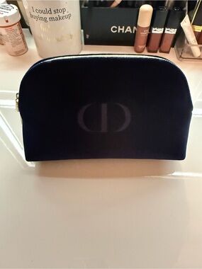 💙 New Auth Dior Navy Makeup Bag 💙